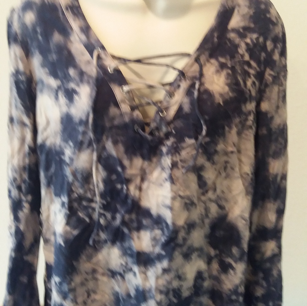 Long sleeve hippie style blouse